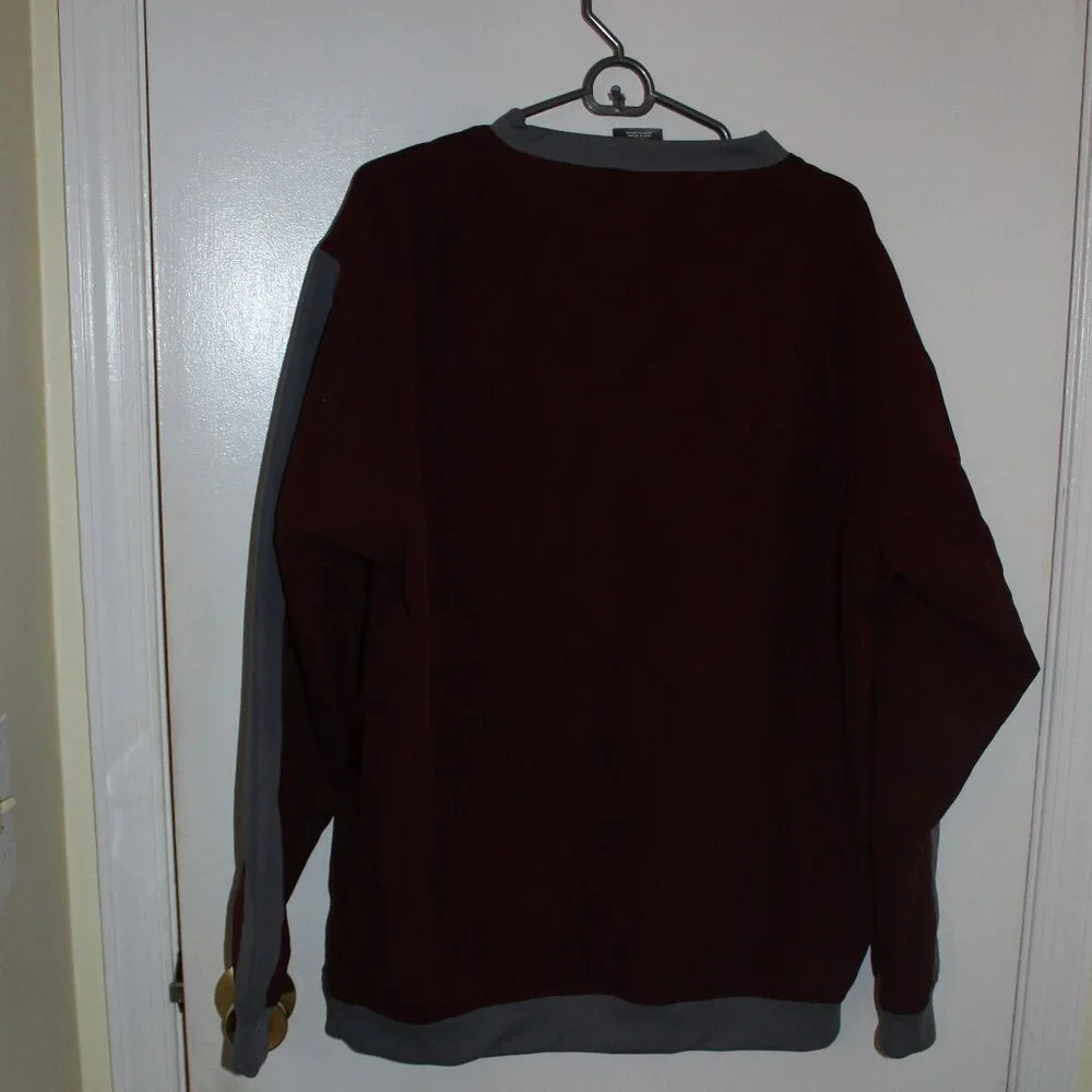 Knight Apparel Virginia Tech V-neck Pullover Windbreaker